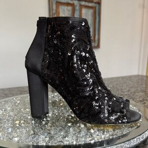 Audrey Brooke Black Sequin Peep-Toe Boots 8.5